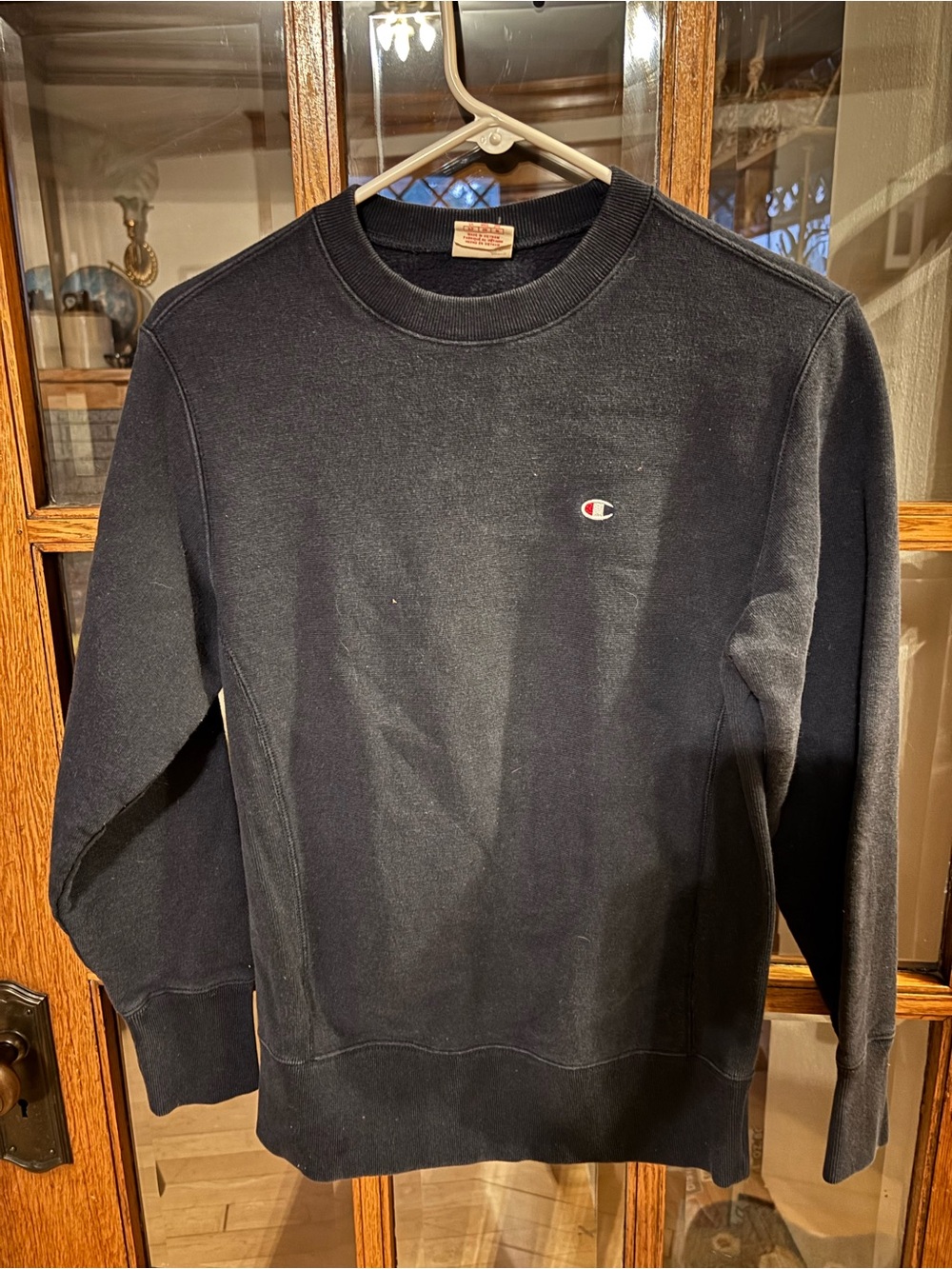 Vintage Champion Men's Navy Crewneck Sweatshirt